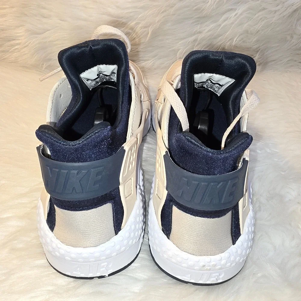 Size 9.5 - Nike Air Huarache Run Orewood Brown W - Picture 5 of 8